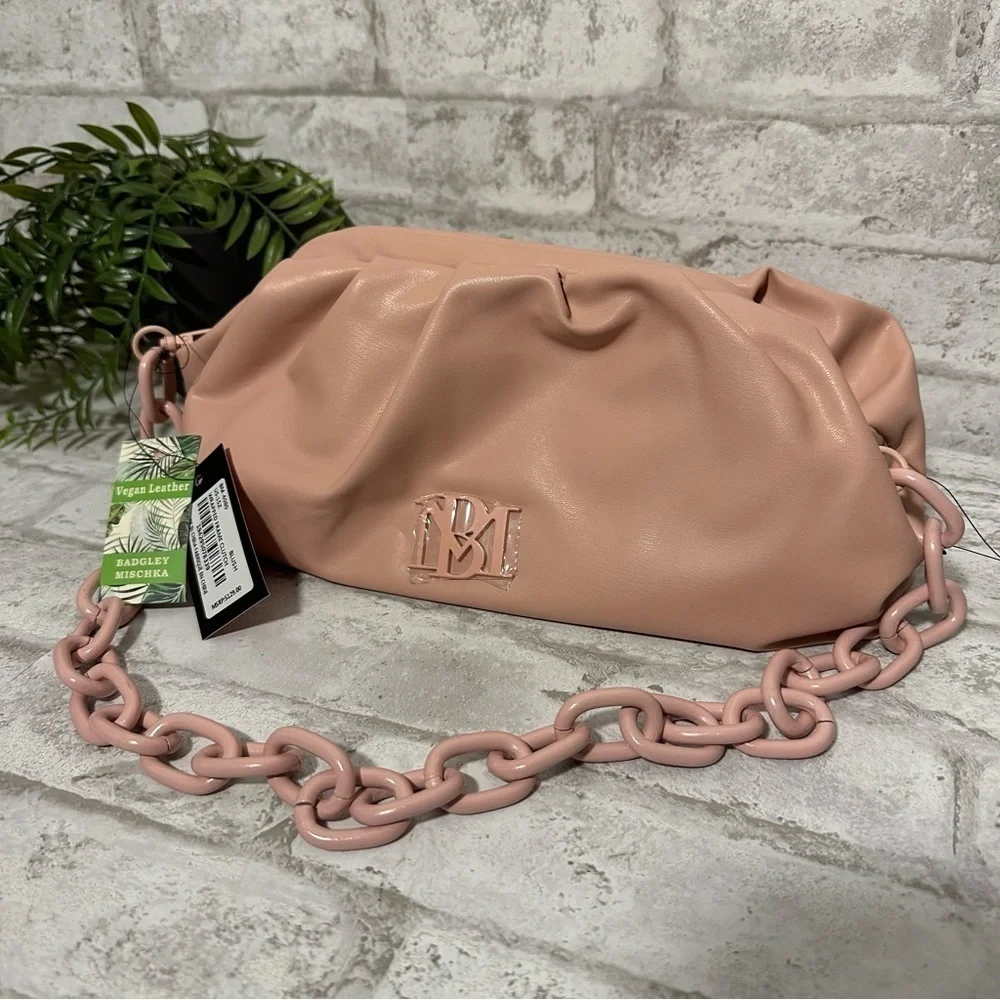 NWT BADGLEY MISCCHKA Blush Pink Wrapped Frame Clutch Ruched Chain Vegan‎ Leather